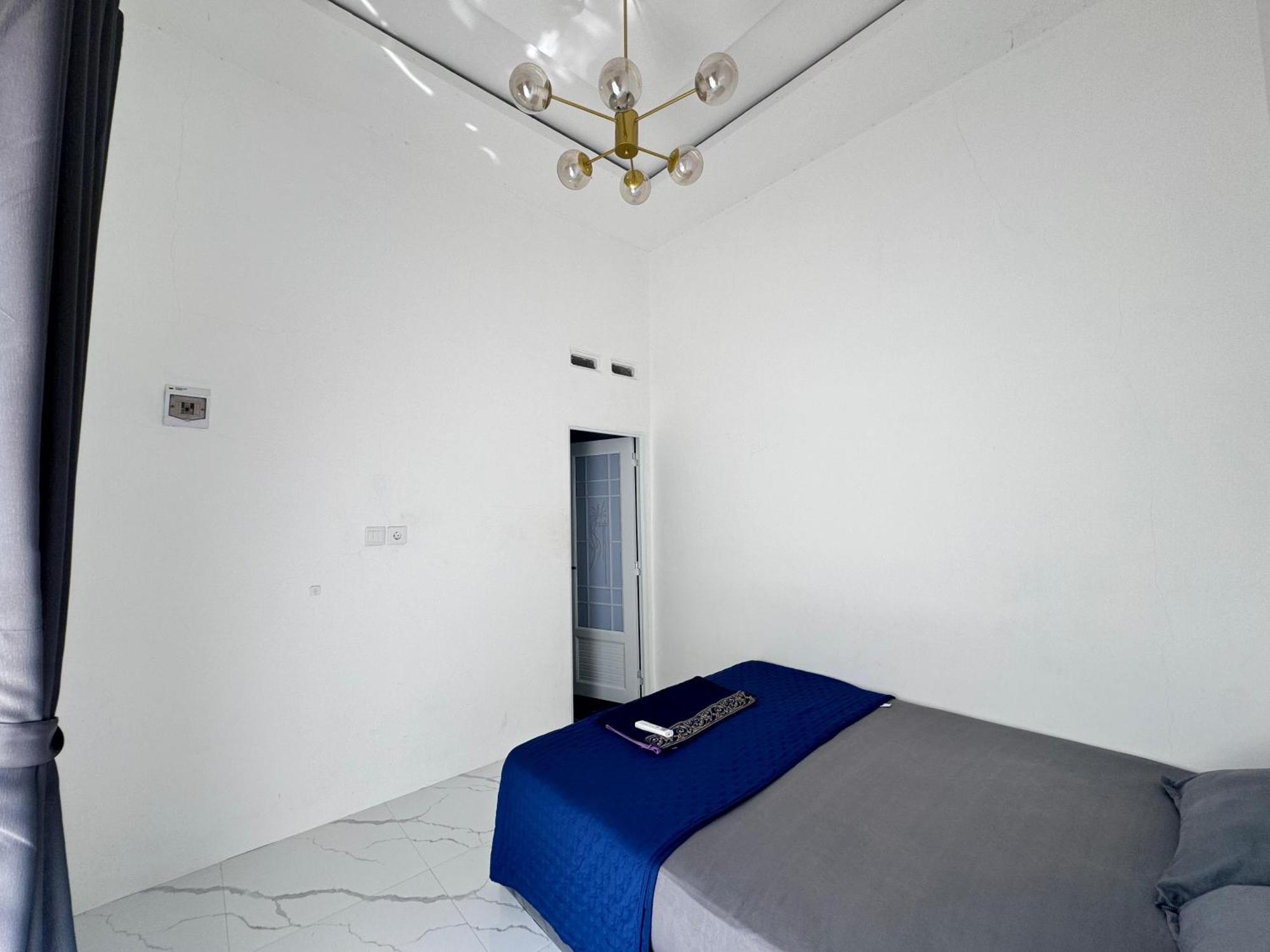 Mila Homestay Padang  Exterior photo